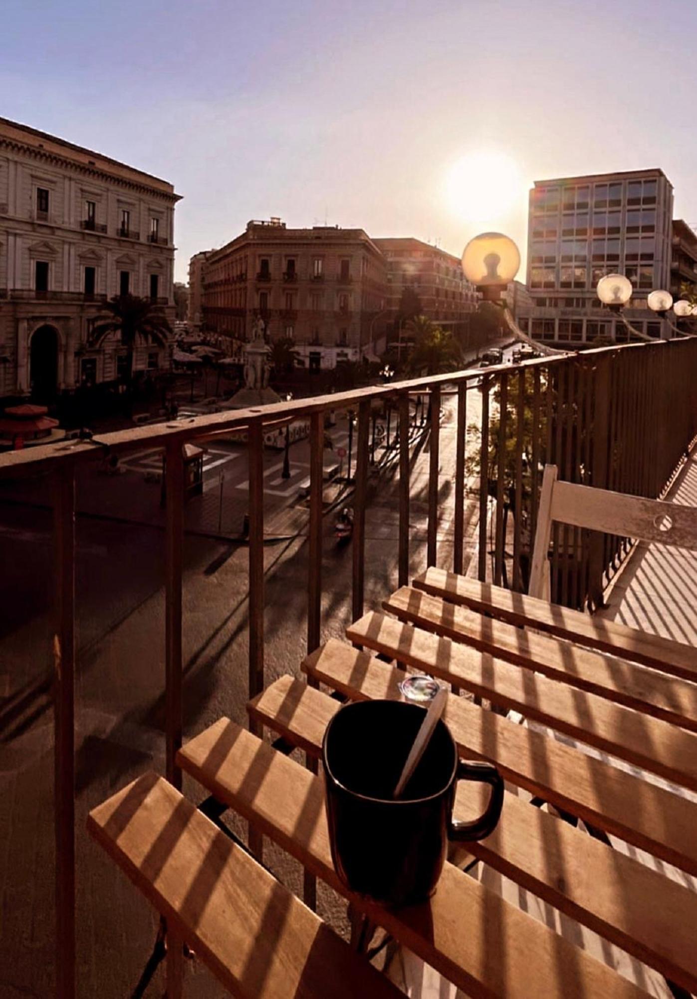 B&B Stesicoro Inhabit - Guesthouse City Center Catane Extérieur photo