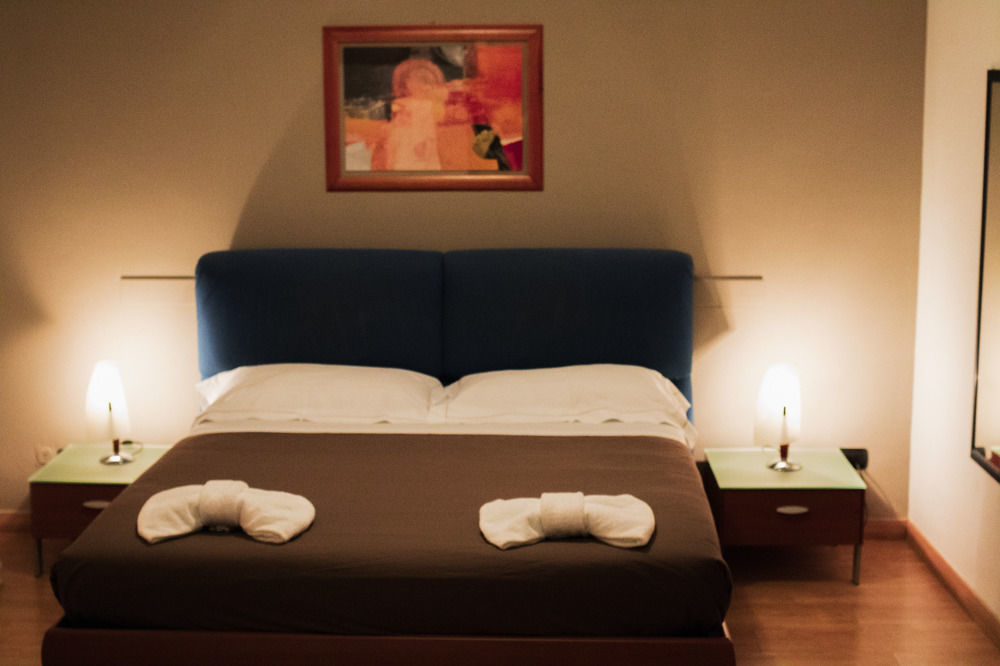 B&B Stesicoro Inhabit - Guesthouse City Center Catane Extérieur photo